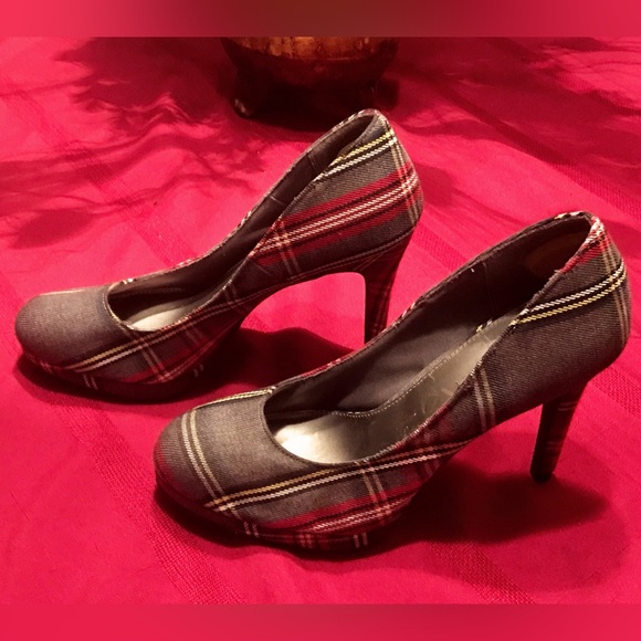 Plaid Fiona Pumps High Heels size 8.5 Plaid Purse Red Black White - Picture 9 of 13